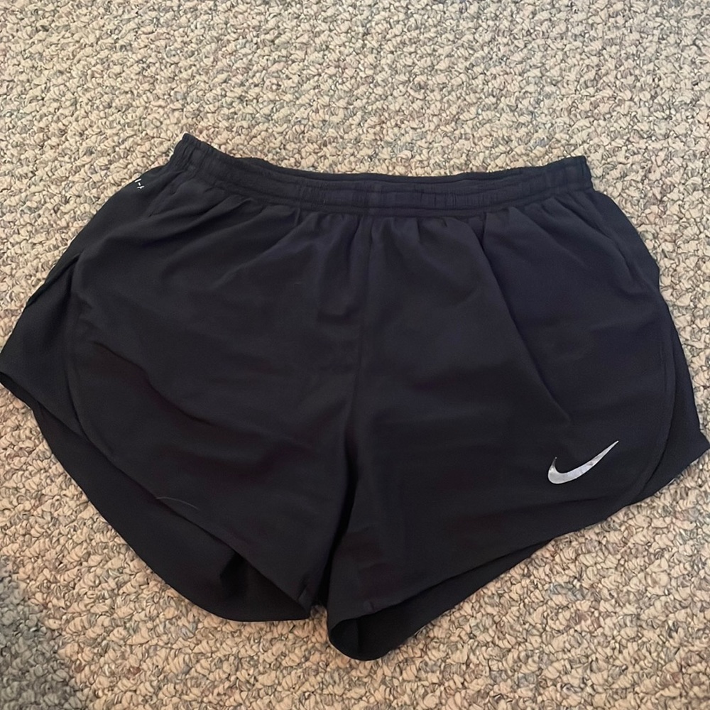 nike black shorts